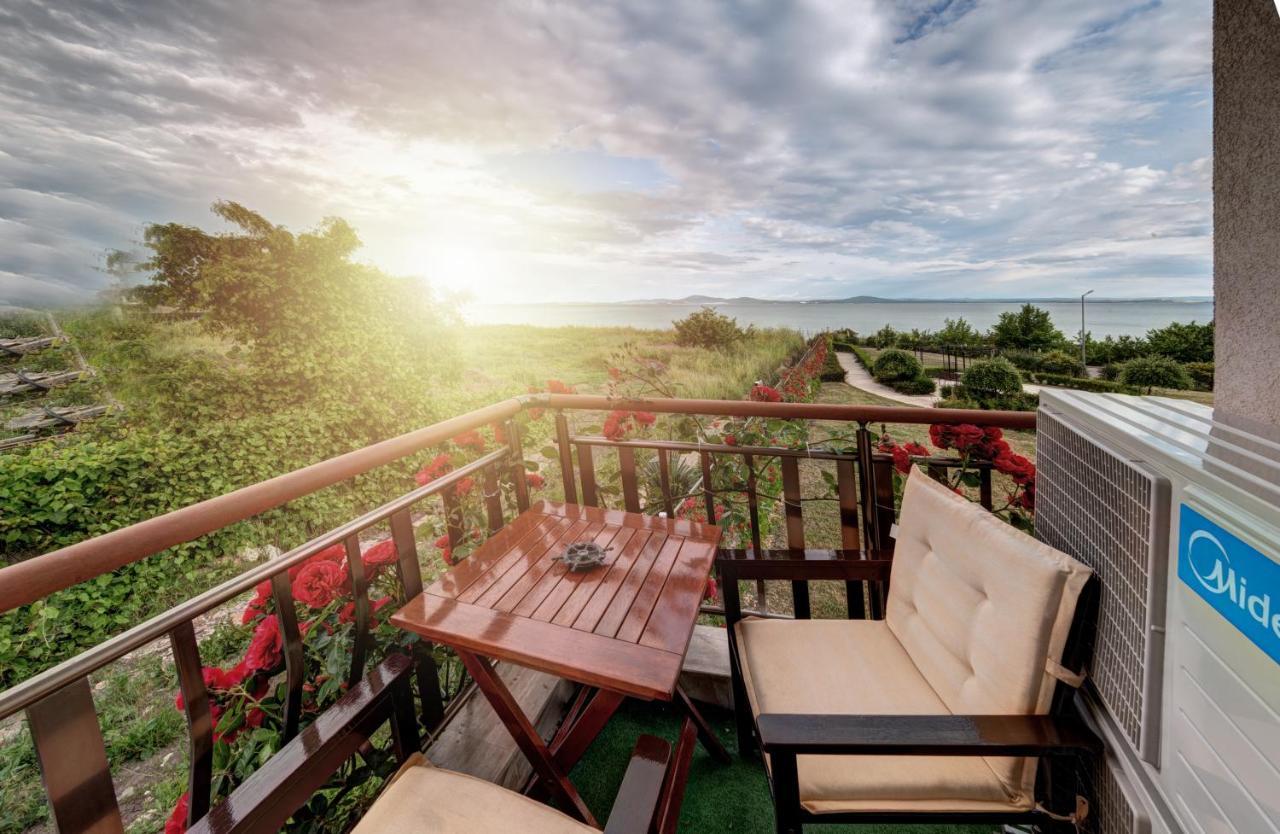 Sea Panorama Apartment - Diamond Beach Sarafovo Burgas City Exteriér fotografie