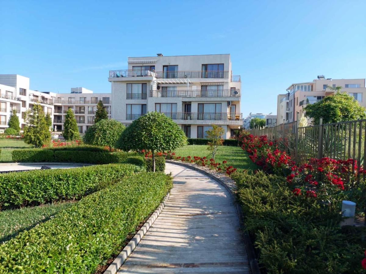 Sea Panorama Apartment - Diamond Beach Sarafovo Burgas City Exteriér fotografie